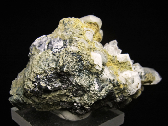 Х󻺥ġ륵ȡޥͥ (Quartz, Calcite & Magnetite / Azerbaijan)-photo4