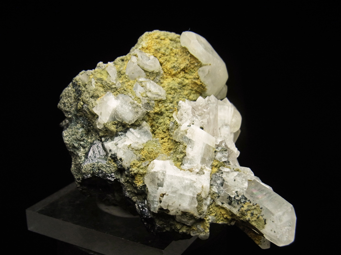 Х󻺥ġ륵ȡޥͥ (Quartz, Calcite & Magnetite / Azerbaijan)-photo6