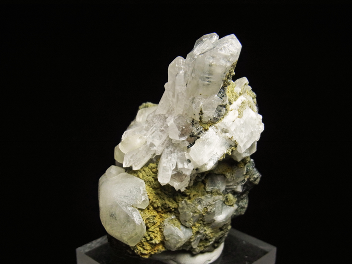 Х󻺥ġ륵ȡޥͥ (Quartz, Calcite & Magnetite / Azerbaijan)-photo25