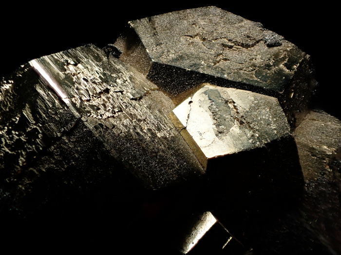 イタリア産パイライト＆ヘマタイト (Pyrite & Hematite / Italy)-photo12