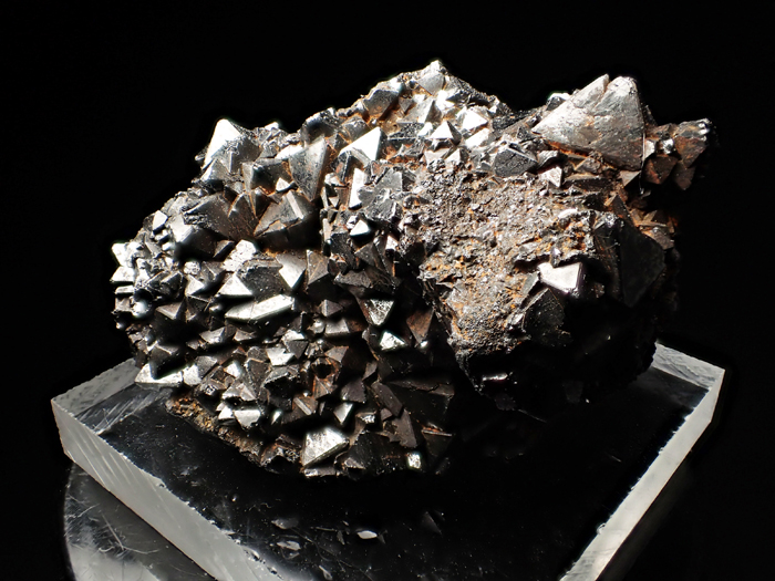 Ĺ Ŵ (Magnetite / Japan)-photo1