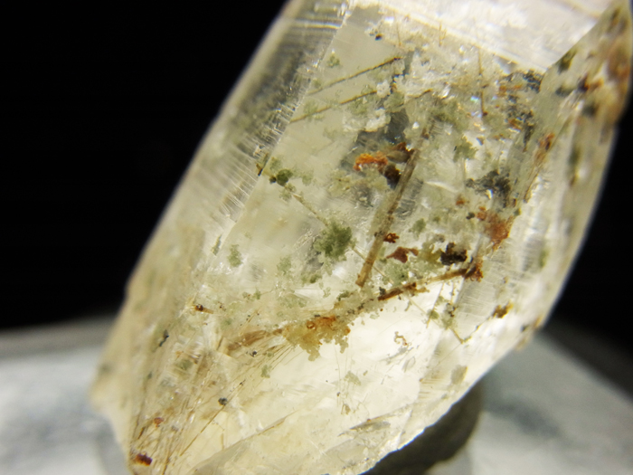 山梨県竹森産 水晶、苦土電気石＆緑泥石 (Quartz, Dravite & Chlorite 