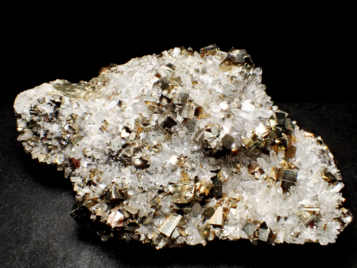 Ŀۻ 徽Ŵ (Quartz & Pyrite / Japan)-photo0