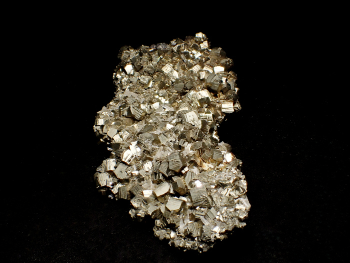 青森県尾太鉱山産 水晶、黄鉄鉱＆閃亜鉛鉱 (Quartz, Pyrite & Sphalerite / Japan)-photo2