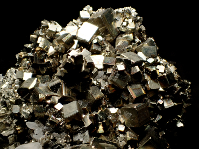 青森県尾太鉱山産 水晶、黄鉄鉱＆黄銅鉱 (Quartz, Pyrite & Chalcopyrite / Japan)-photo12