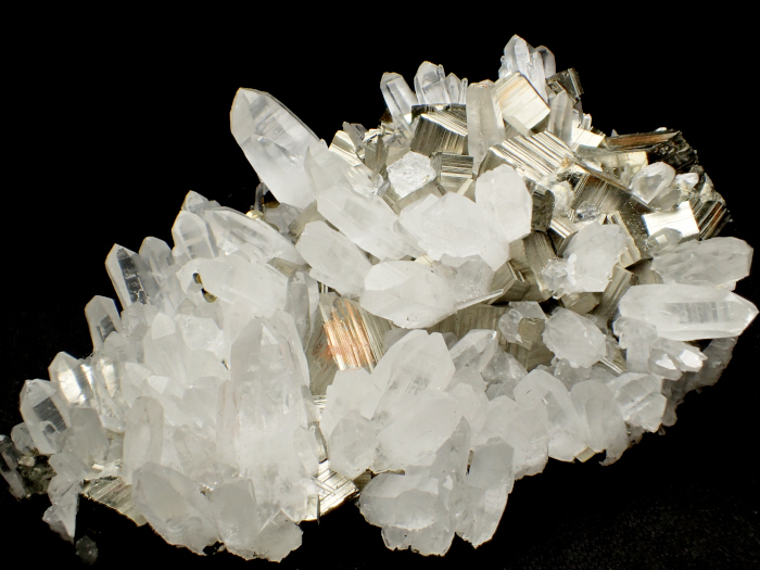 青森県尾太鉱山産 水晶＆黄鉄鉱 (Quartz & Pyrite / Japan)-photo22