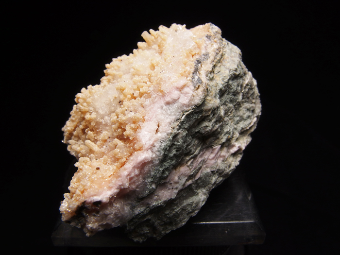 北海道稲倉石鉱山産 菱マンガン鉱＆水晶 (Rhodochrosite & Quartz / Japan)-photo2