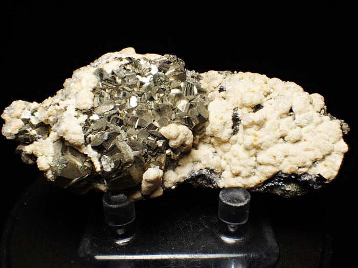 コソボ産パイライト、シデライト＆カルサイト (Pyrite, Siderite & Calcite / Kosovo)-photo0