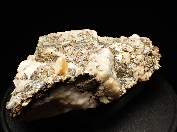 コソボ産パイライト、カルサイト＆ドロマイト (Pyrite, Calcite & Dolomite / Kosovo)-photo3