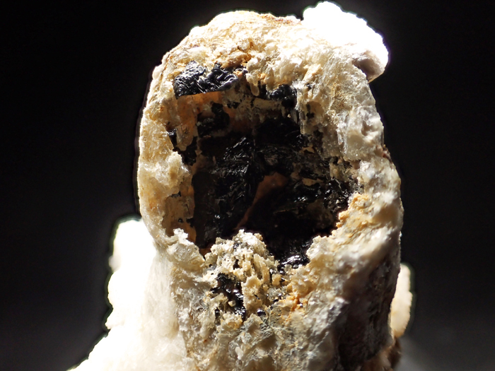メイン産モスコバイト ＜ショール仮晶＞＆フローアパタイト (Muscovite Pseudomorph after Schorl & Fluorapatite / Maine)-photo11