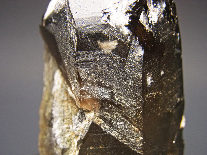 ザンビア産 ショール(ブラックトルマリン)玉滴石付き1