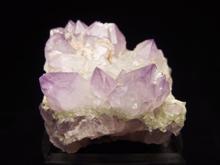 ɻ᥸ȡե饤 (Amethyst on Fluorite / Colorado)-photo6